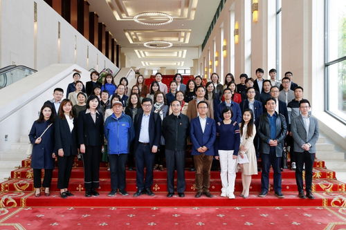 國際法學(xué)院黨委組織教師赴華為北京會(huì)展中心參觀學(xué)習(xí)