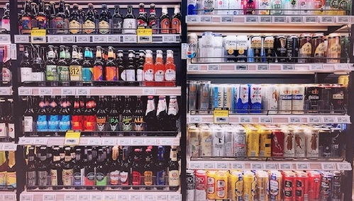 上海餐飲與零售業(yè)強(qiáng)勢(shì)回暖 80家餐企日供餐22萬(wàn)份，品牌便利店開(kāi)業(yè)率超90%